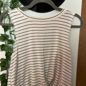 Active striped, front cross tank top